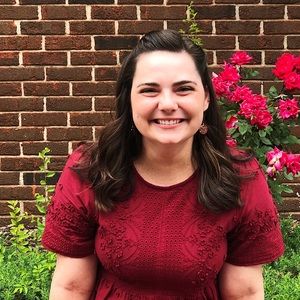 Meet your Posher, Laura